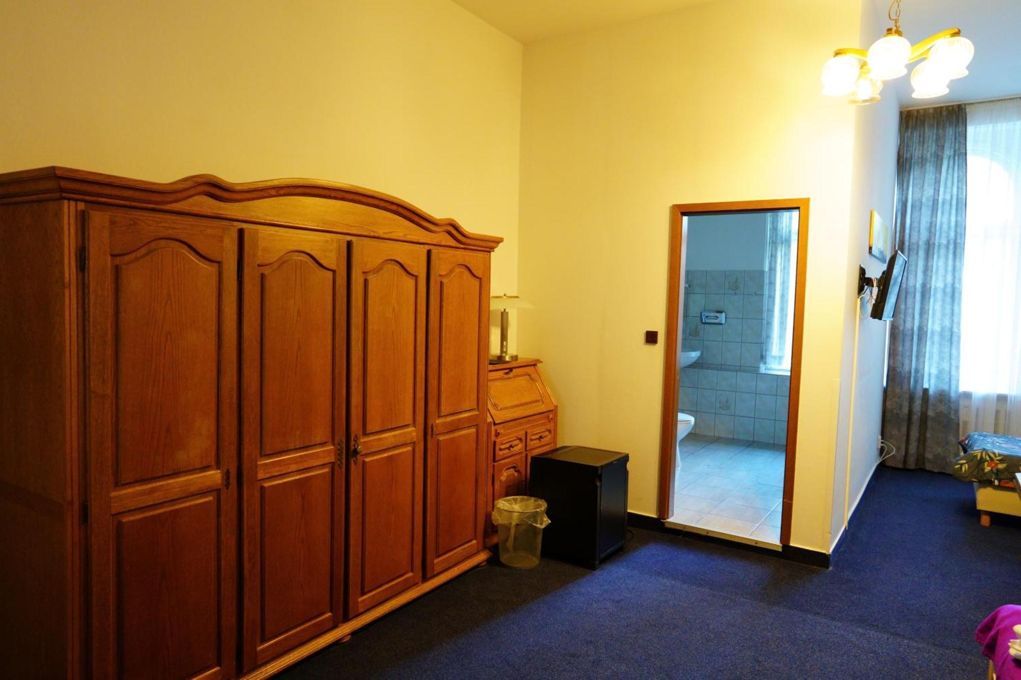 Hotelpension Margrit Berlin Bagian luar foto
